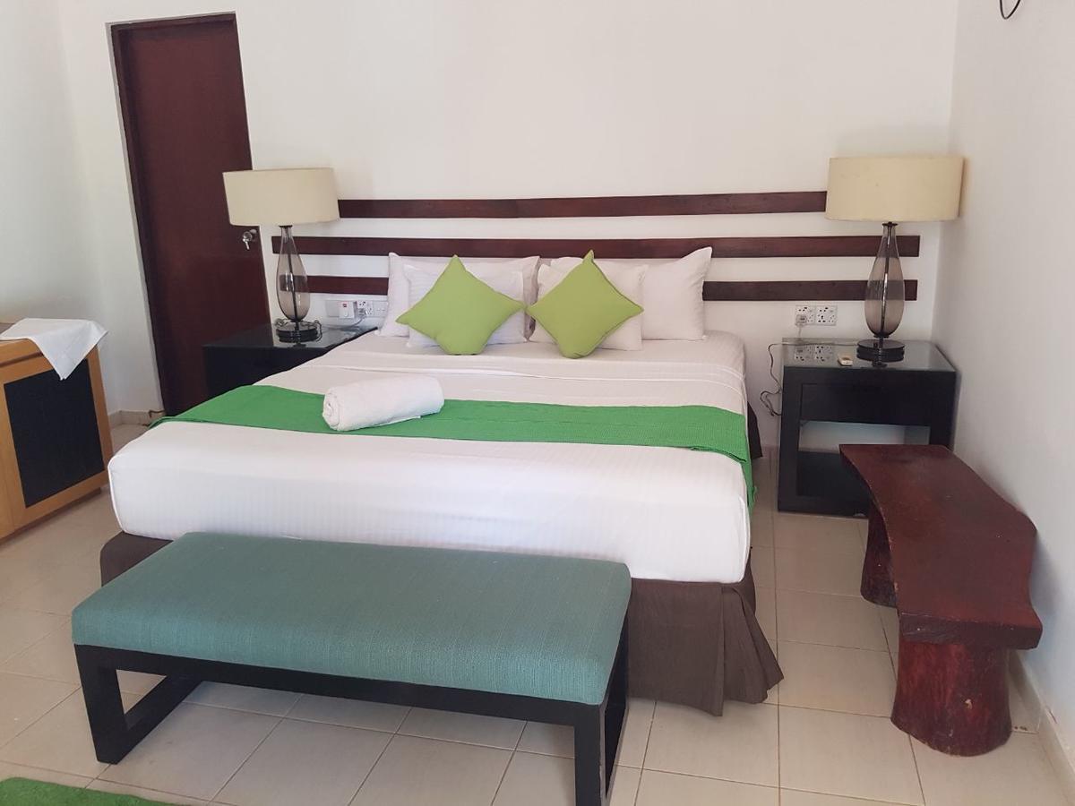 Eighth Wonder Resort Sigirîya Extérieur photo
