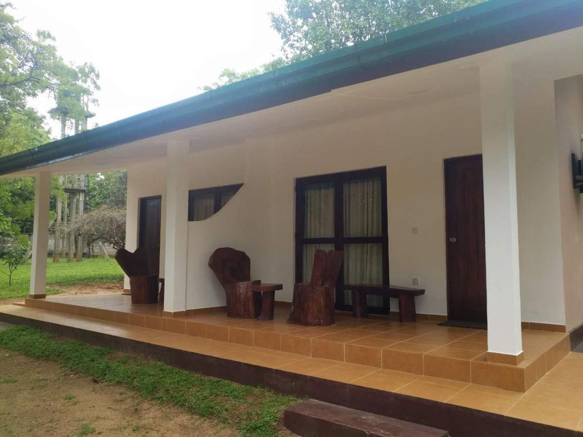 Eighth Wonder Resort Sigirîya Extérieur photo
