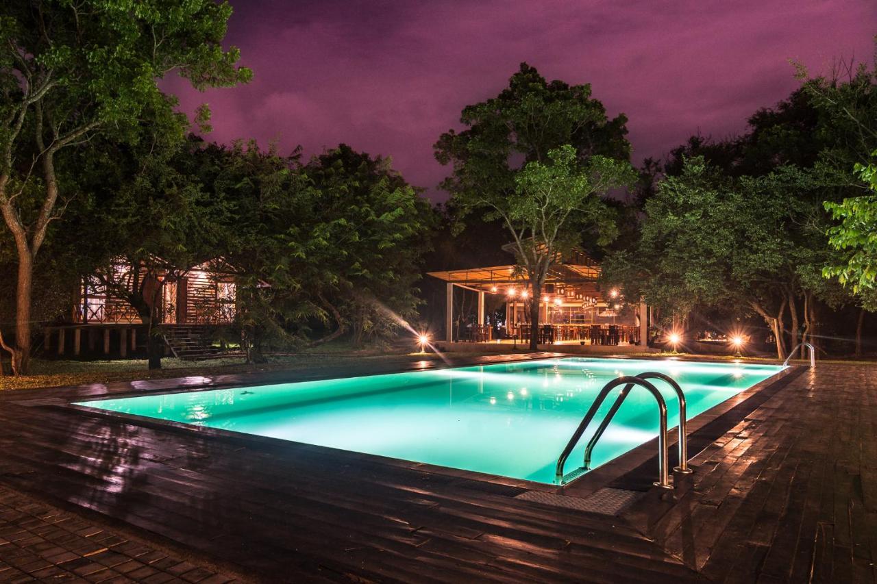 Eighth Wonder Resort Sigirîya Extérieur photo