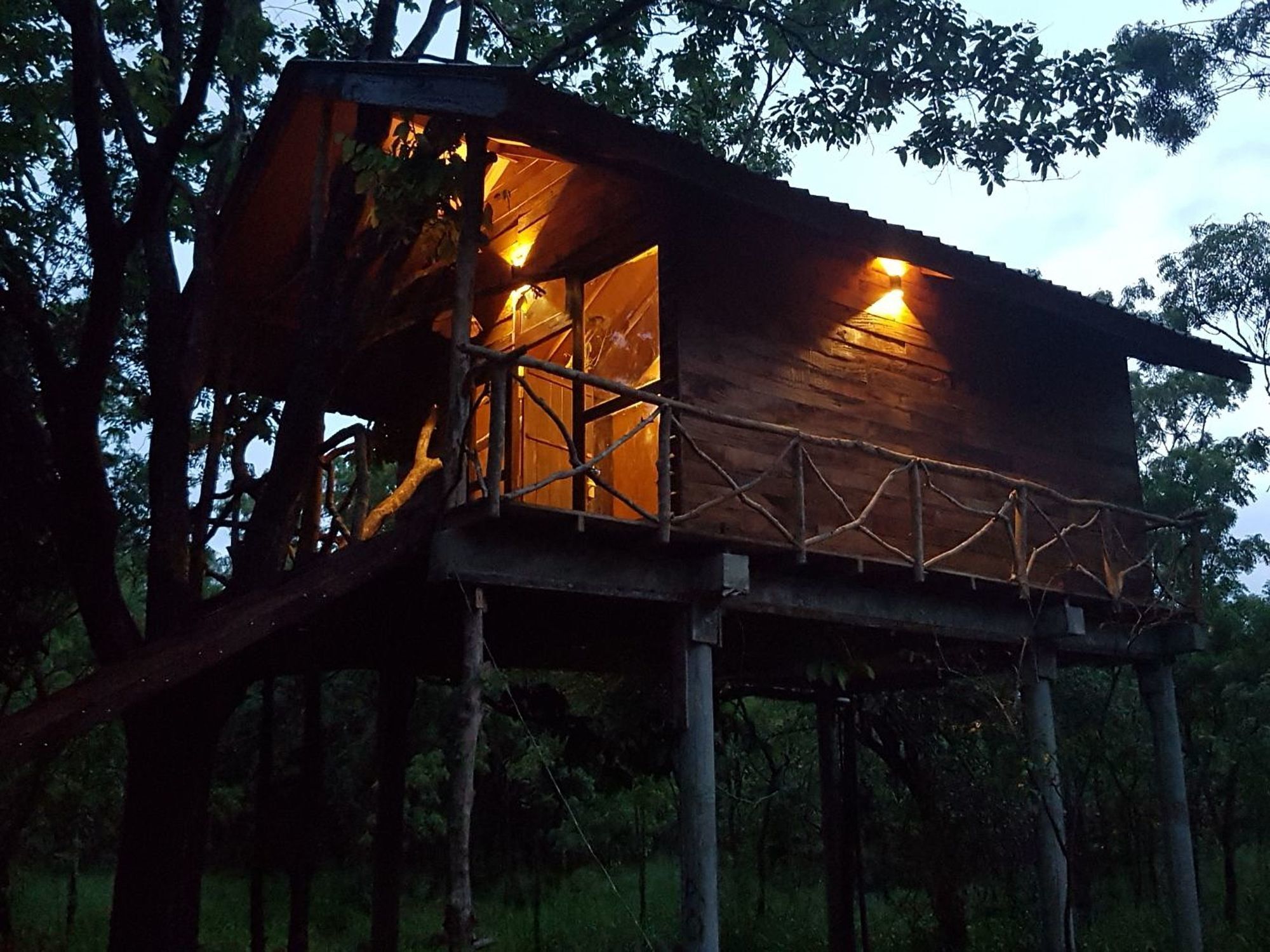 Eighth Wonder Resort Sigirîya Extérieur photo
